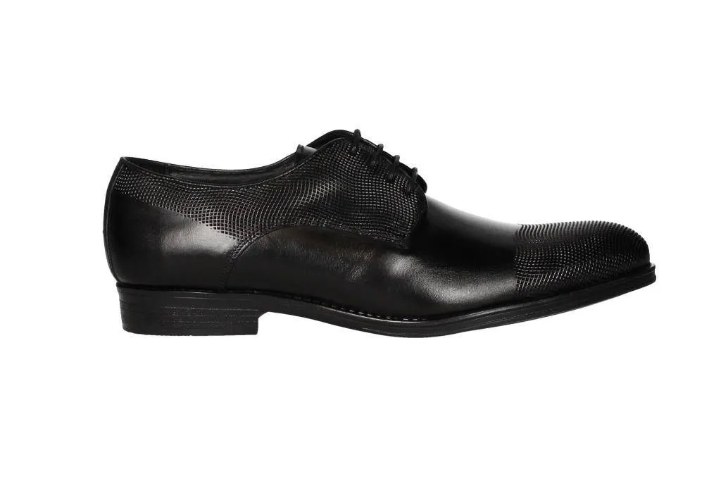 Blucher Piel Negro Punta /carrilleras/cuello Picado Piso Gom