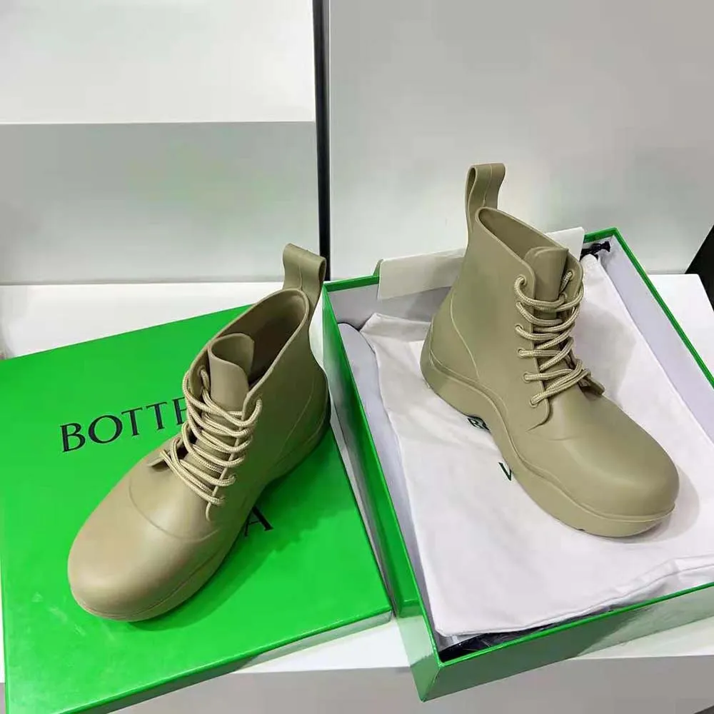 Bottega Veneta Botín unisex con cordones Puddle-Verde