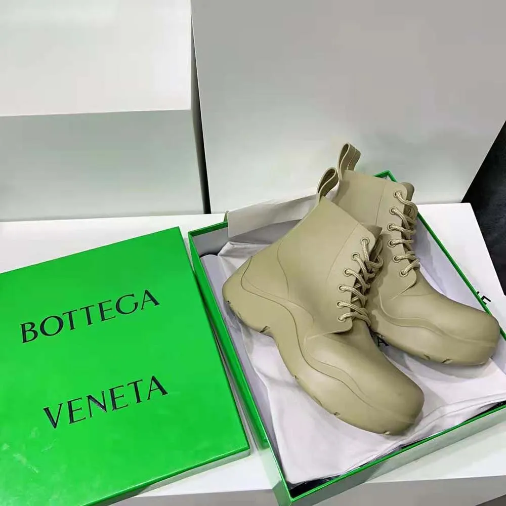 Bottega Veneta Botín unisex con cordones Puddle-Verde