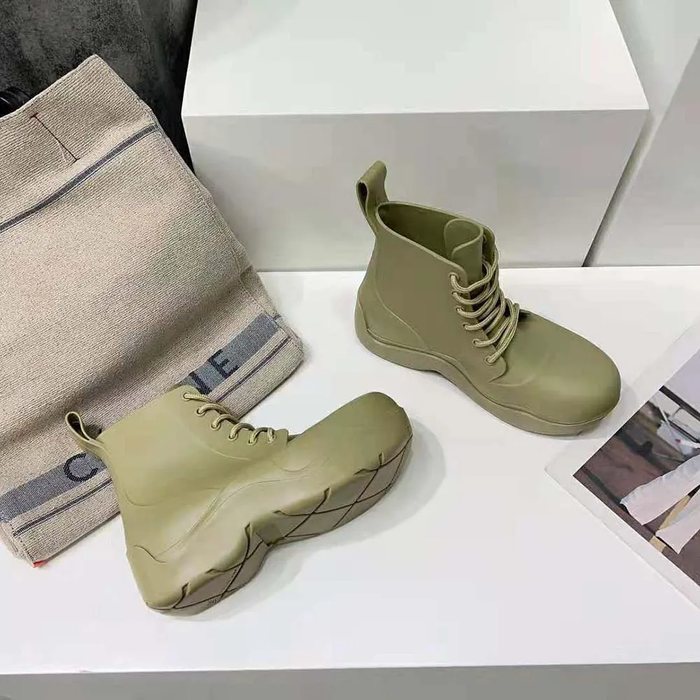 Bottega Veneta Botín unisex con cordones Puddle-Verde