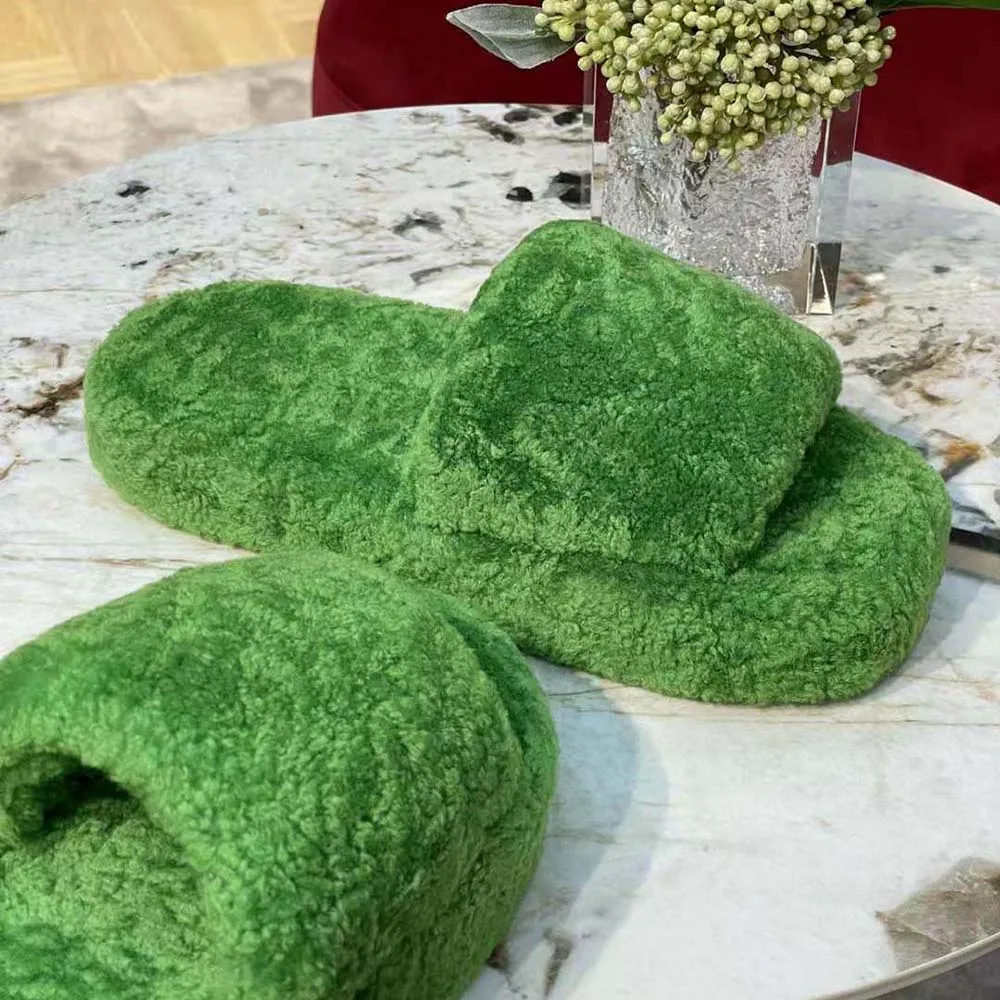 Bottega Veneta Chanclas Resort Teddy Shearling Mujer-Verde