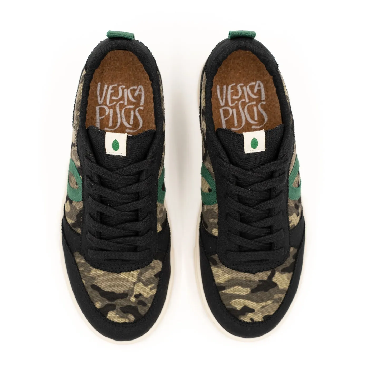 CARSON Zapatilla vegana negra/camuflaje SON020