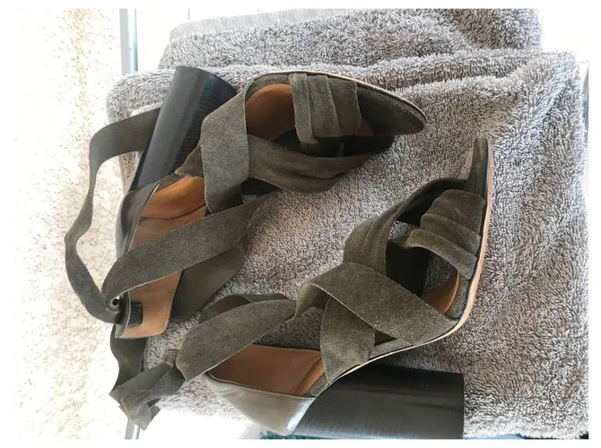 Isabel Marant Sandalias Caqui 