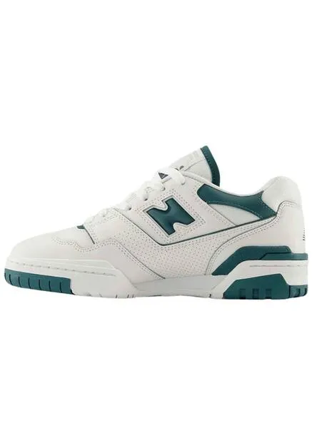 Zapatillas New Balance 550 verdes y blancas para mujer